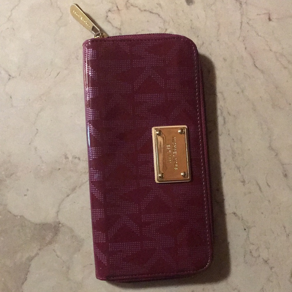 Michael Kors wallet